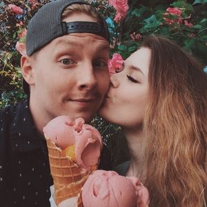 Meet your Posher, Nikki